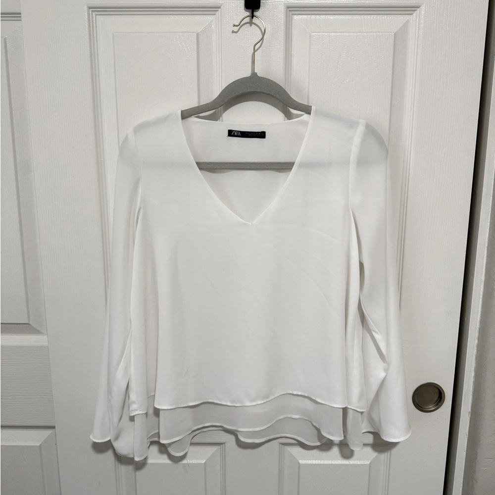 Zara Women's Elegant Cream V-Neck Blouse